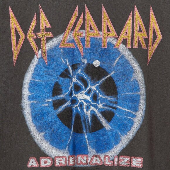 Torrid Def Leppard Adrenalize Classic Fit Cotton Crew Tee sz M/00/10 NWT - Picture 3 of 4